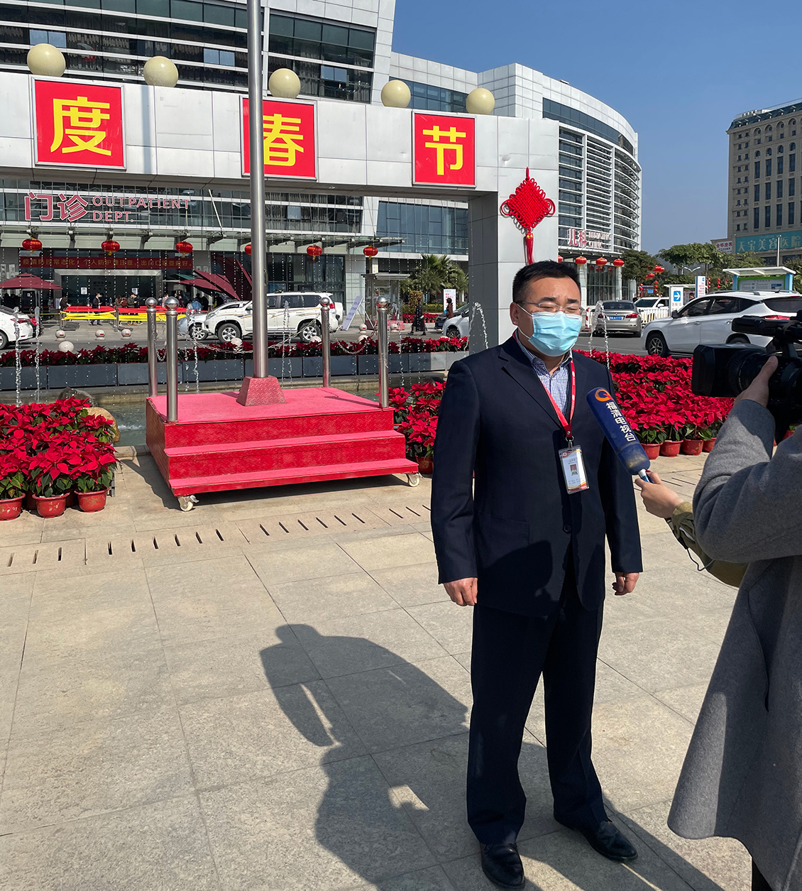 Fujian Yuguan Food Co., Ltd. sends warmth to front-line anti-epidemic personnel-pay tribute to the most beautiful retrograde New Year condolences.